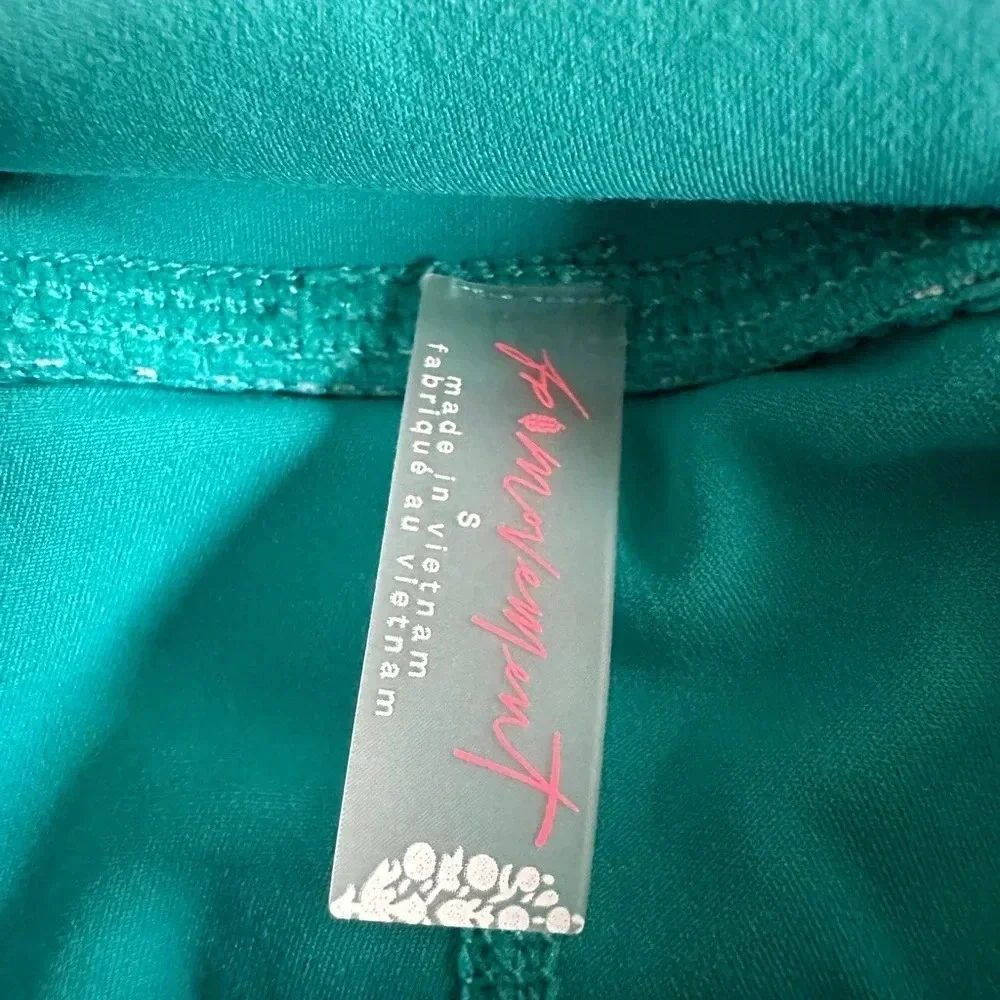 Free People Movement Hearts Aflutter Leggings in Wavy Waters - Size Small